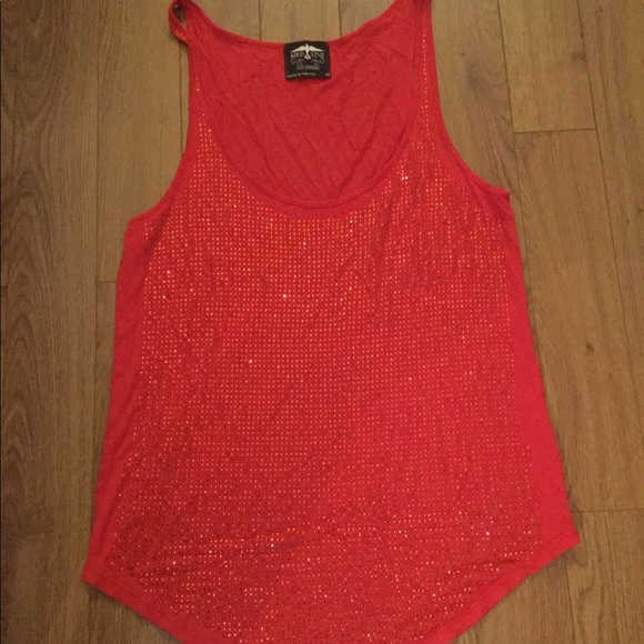 Bird &Vine tops with sequence - Picture 4 of 5